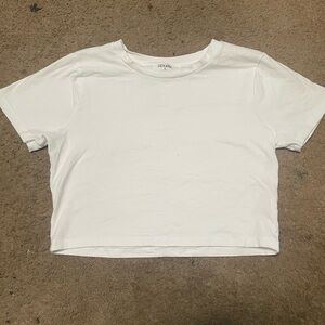 Zenana Outfitters White Short Sleeve Tee